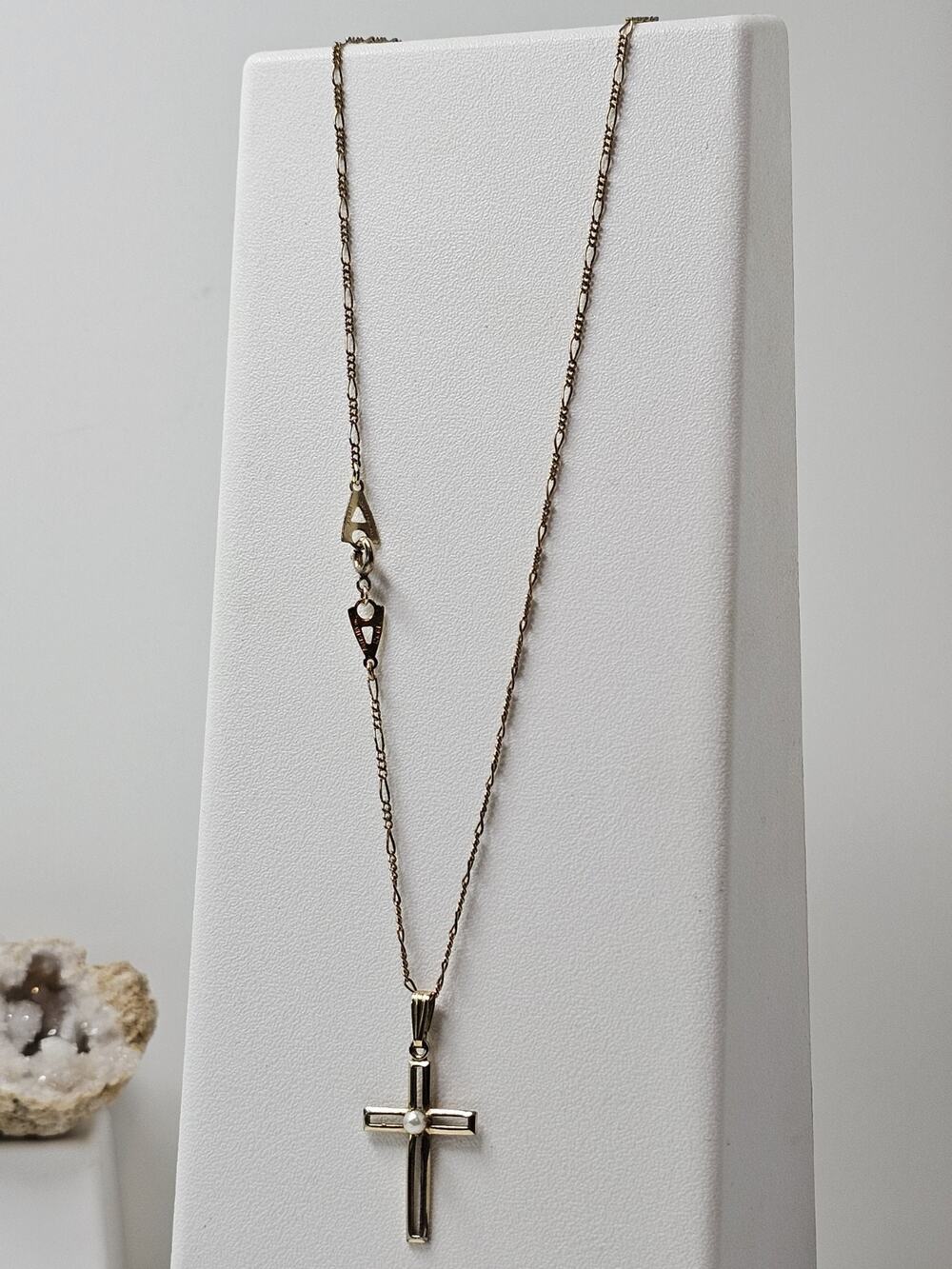 Vintage 12K Gold Filled Cross & Pearl Pendant W/ 17" Figaro Link Chain